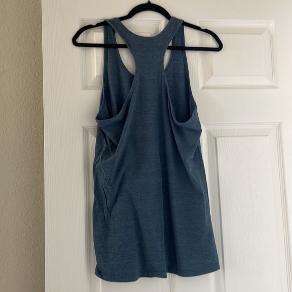 North face tank - Picture 5 of 5